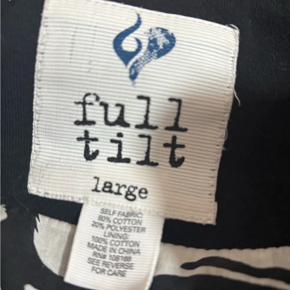 Full Tilt black vintage Y2K toggle button jacket size large